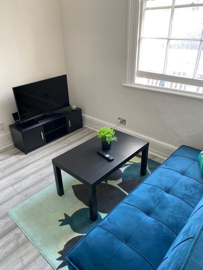 Spacious 2 Bedroom Flat In Paddington London Bagian luar foto